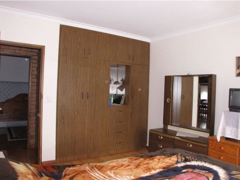 18 King William Street, Rosewater SA 5013