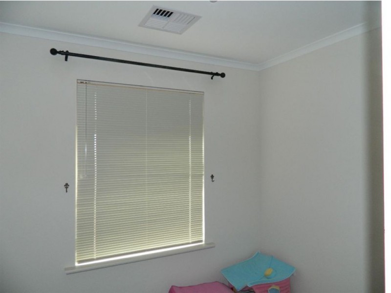 6 Corymbia Ave, Athol Park SA 5012