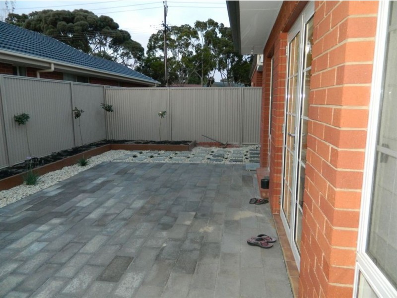 16 Haven Road, Mansfield Park SA 5012