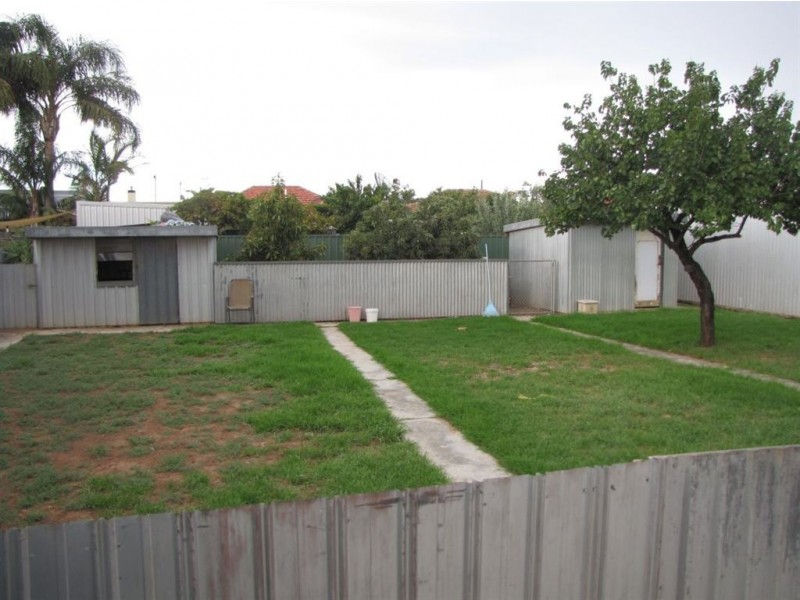 32 Brenthorpe Road, Seaton SA 5023