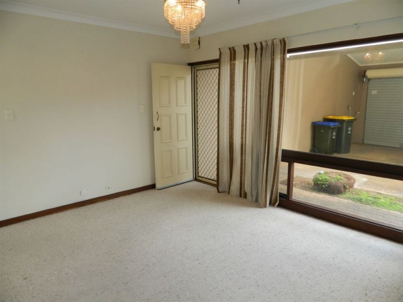 54 Sandpiper Place, West Lakes Shore SA 5020