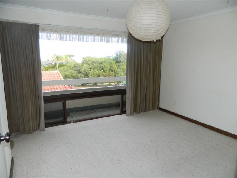 54 Sandpiper Place, West Lakes Shore SA 5020