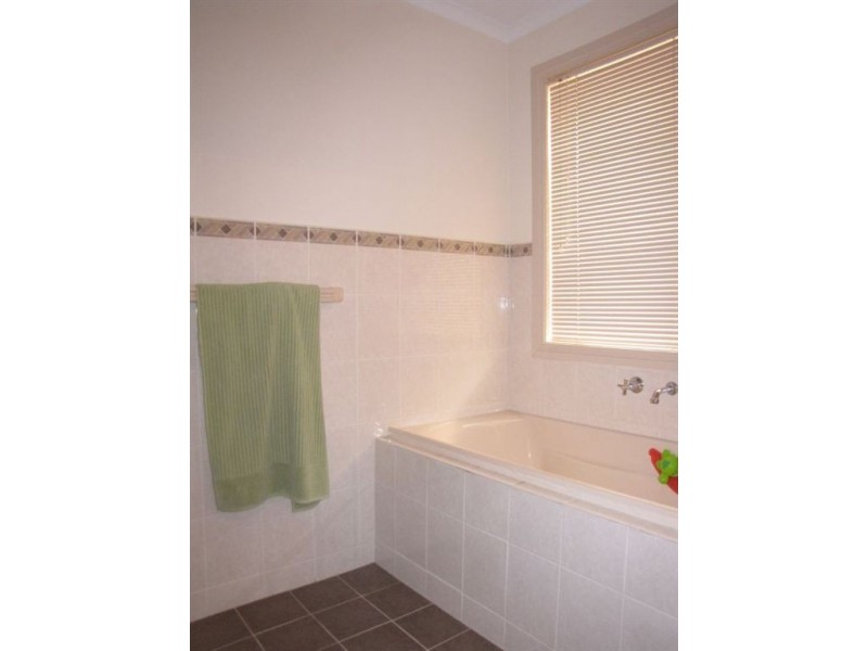 4 Desyllas Drive, Direk SA 5110
