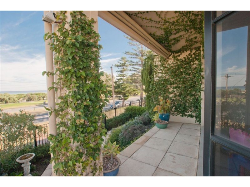 55 Esplanade, Semaphore SA 5019