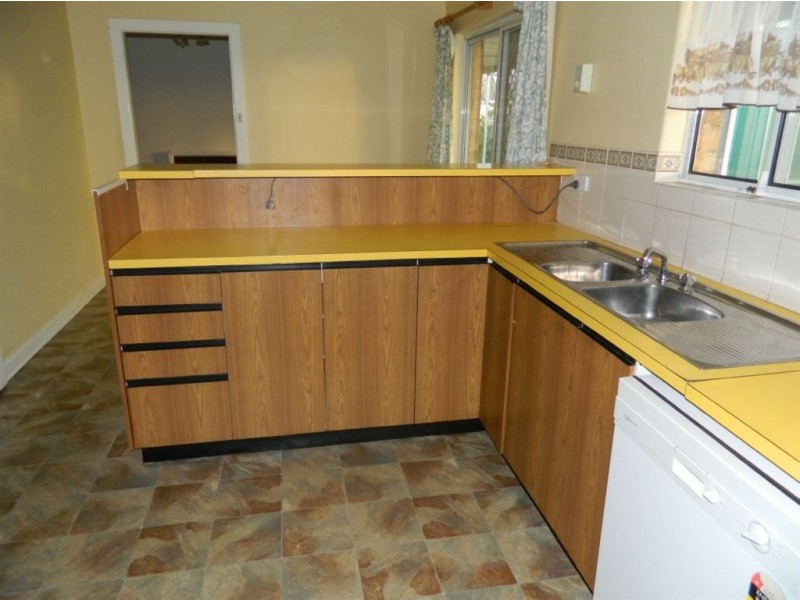 7 Starr Street, Findon SA 5023