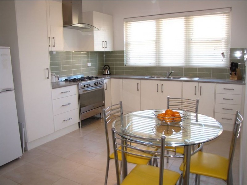 8 Stevens Street, Seaton SA 5023