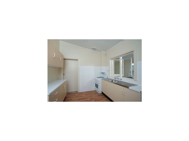 15 Price Ave, Pennington SA 5013