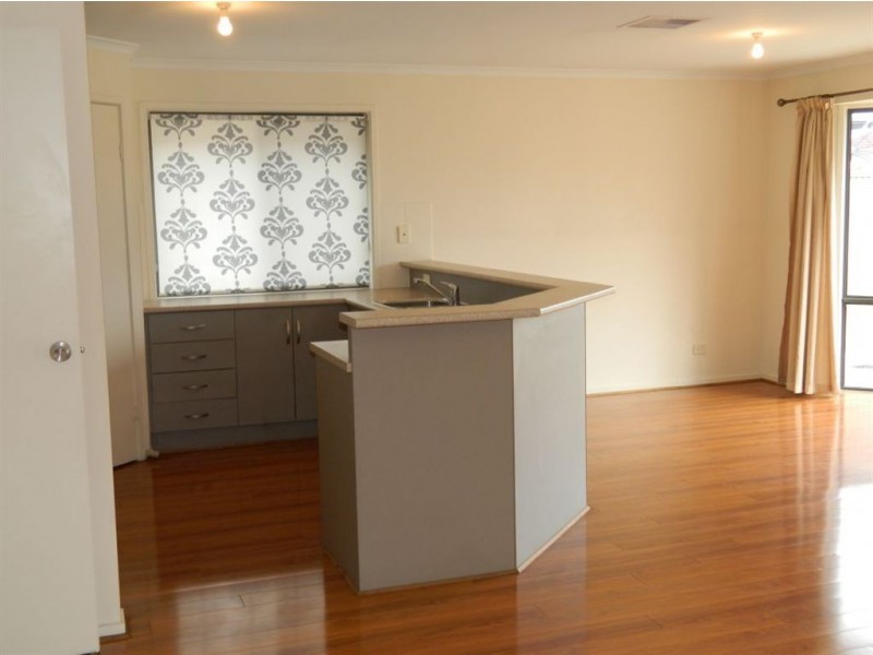 15 Byron Street, Mansfield Park SA 5012