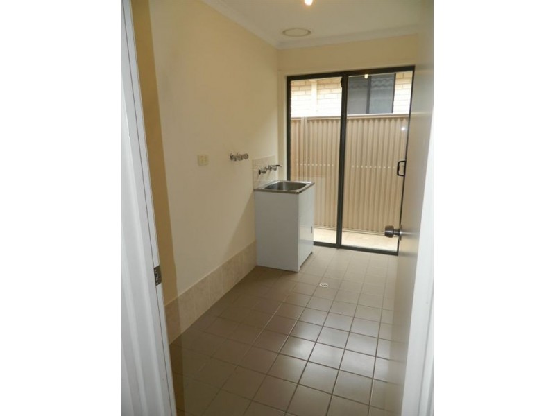 15 Byron Street, Mansfield Park SA 5012