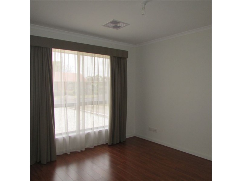 23a Cleve Street, Mansfield Park SA 5012