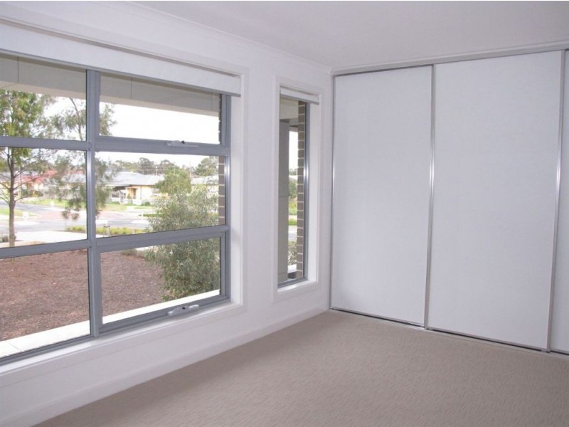 5 Kenmair (cnr Medika & Inglewood), Mansfield Park SA 5012