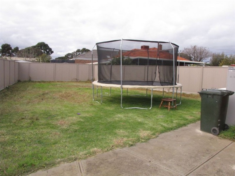 114 Hanson Road, Woodville Gardens SA 5012