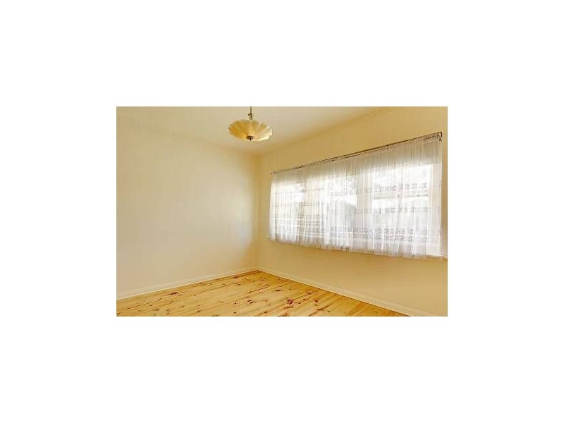 19 Lillian Street, Findon SA 5023