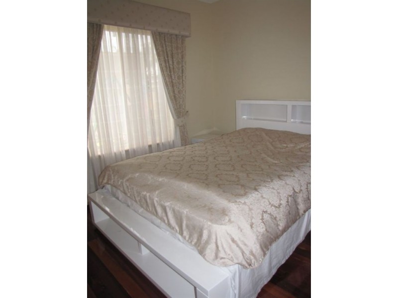 12 Tenth Avenue, Woodville North SA 5012