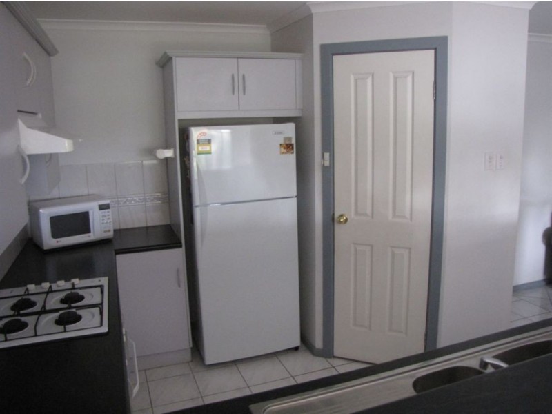 8 Chesterfield Walk, Hillbank SA 5112