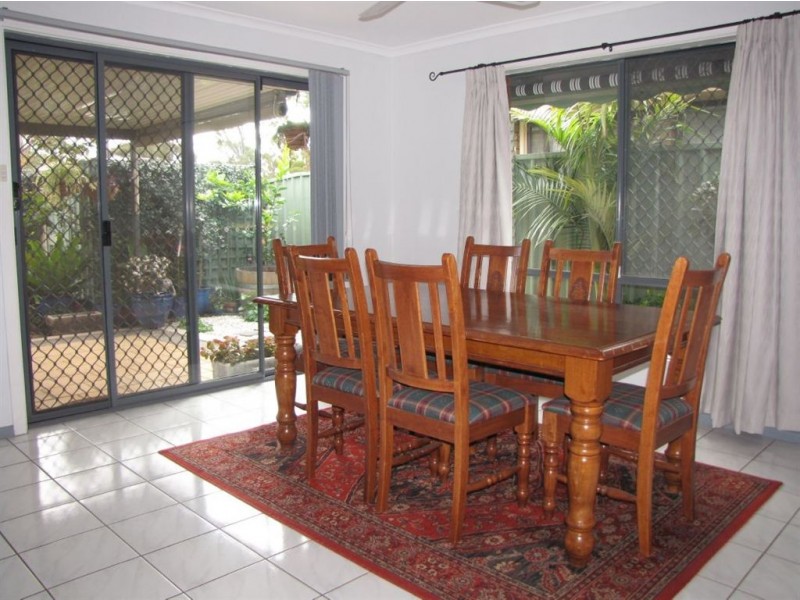 8 Chesterfield Walk, Hillbank SA 5112