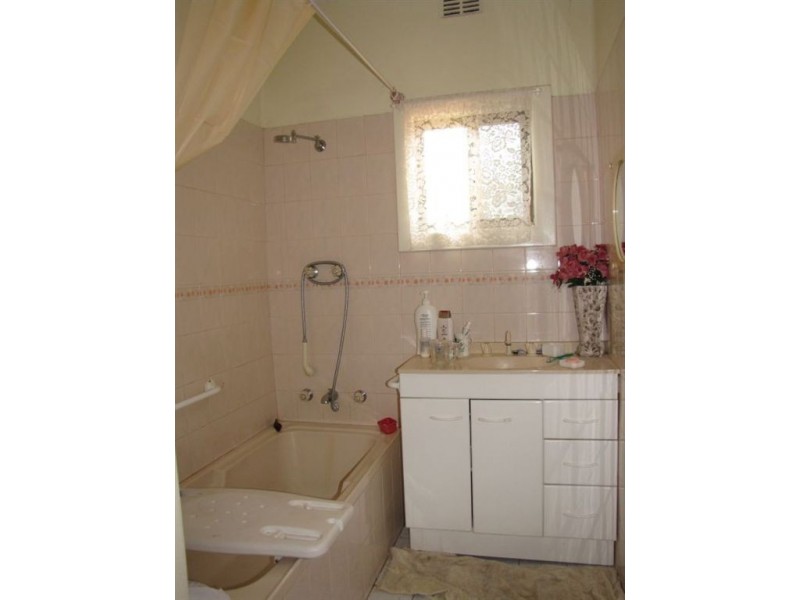 17 Eighth Avenue, Woodville Gardens SA 5012