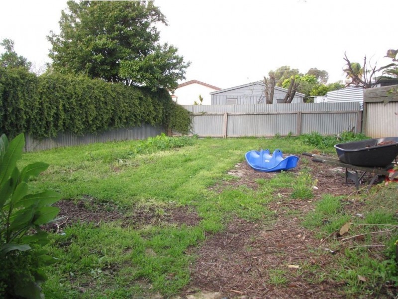 3 Newcombe Drive, Gilles Plains SA 5086