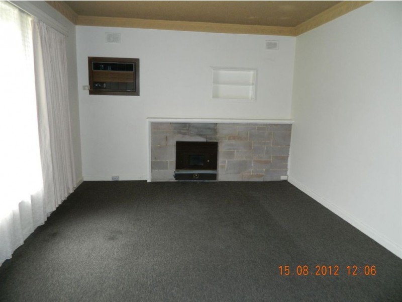 28 Poole Ave, Woodville South SA 5011