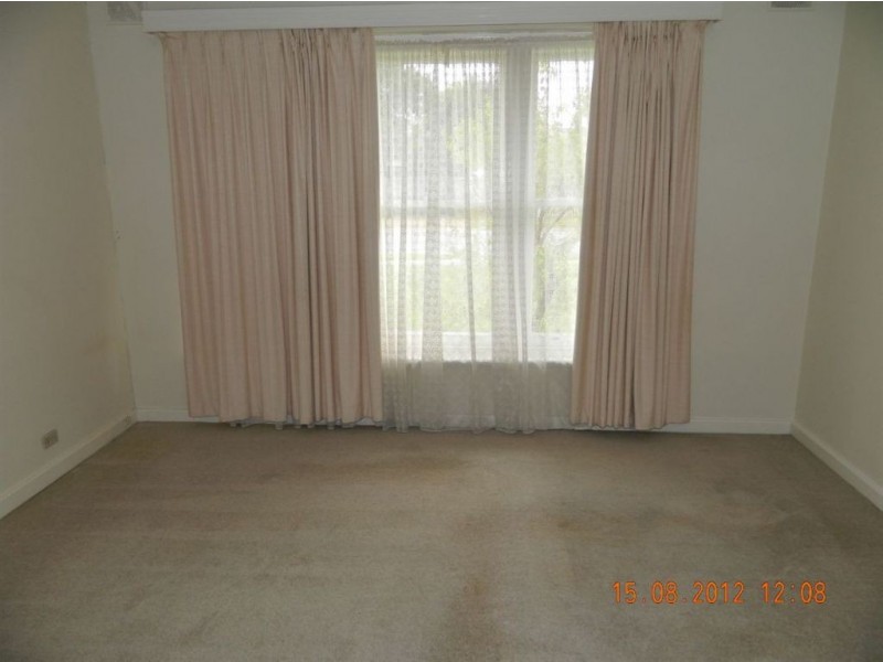 28 Poole Ave, Woodville South SA 5011