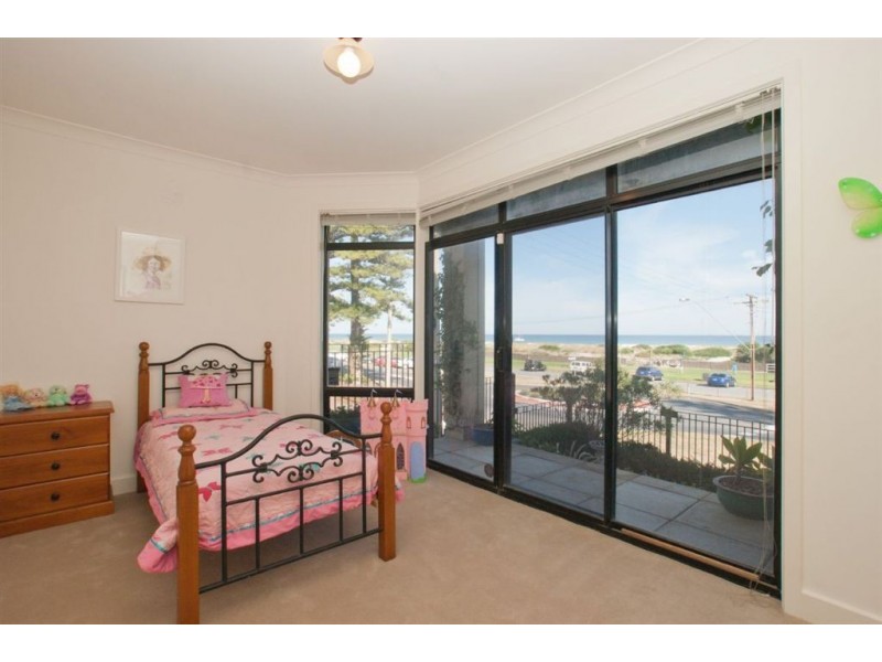 55 Esplanade, Semaphore SA 5019