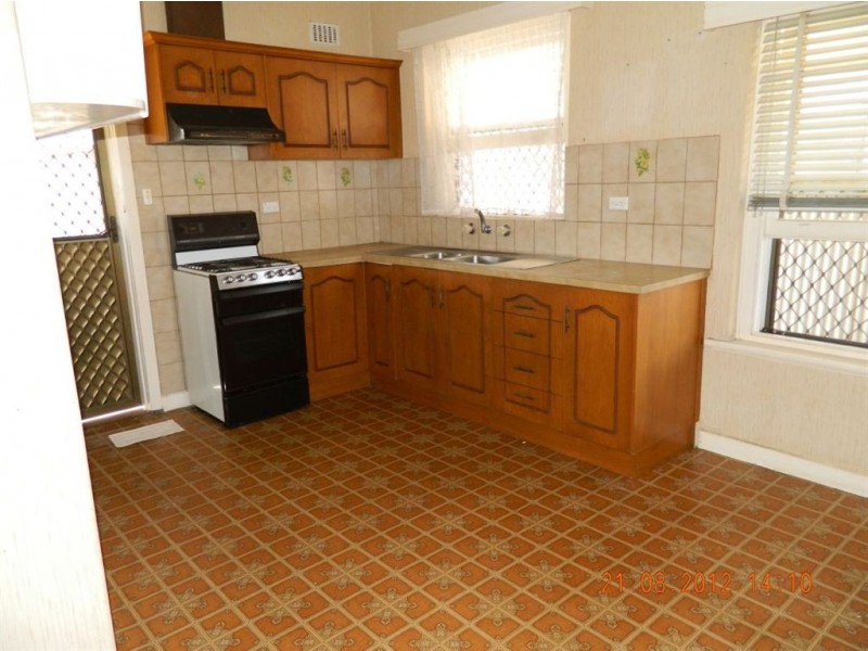 28 Dunn Avenue, Findon SA 5023