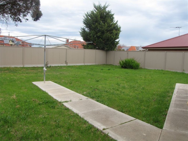 5 Alexander Grove, Woodville Gardens SA 5012