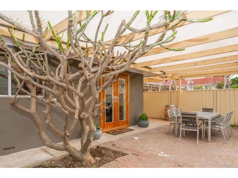 2/643 Grange Road, Grange SA 5022