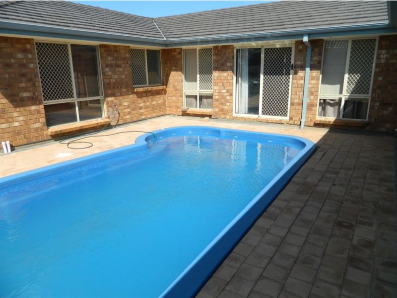 11 Claxton Way, Burton SA 5110