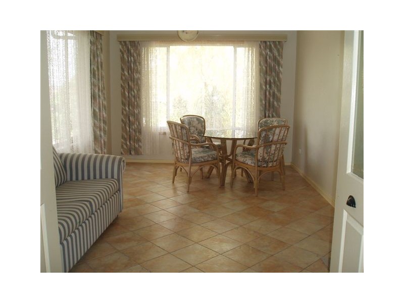 317 Wright Road, Valley View SA 5093