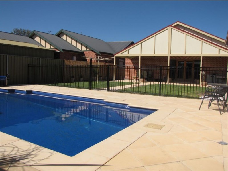 6 Glen Eira Street, Woodville South SA 5011