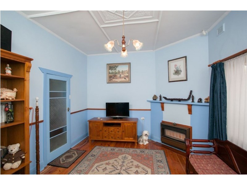 28 Olveston Avenue, Beverley SA 5009