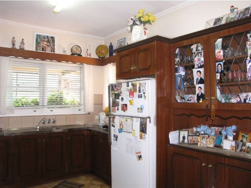 7 Second Avenue, Woodville Gardens SA 5012