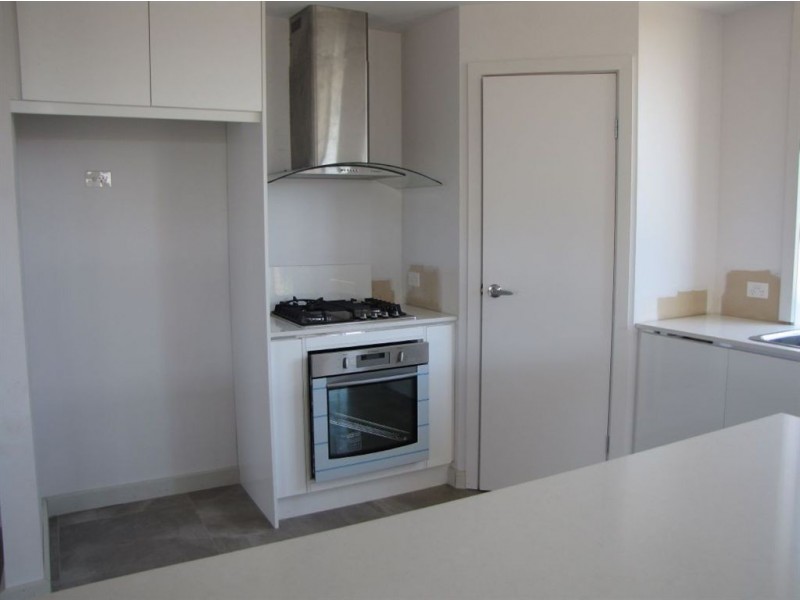 30 Beaconsfield Street, Mansfield Park SA 5012