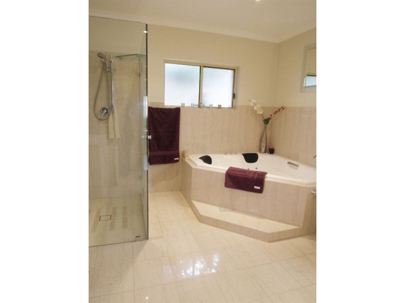 50 West Lakes Boulevard, Albert Park SA 5014