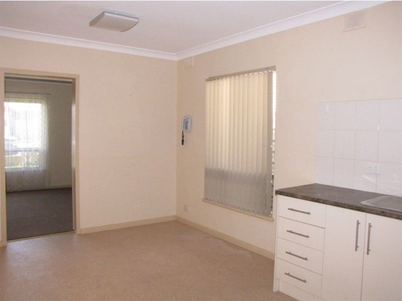 129 Swan Terrace, Semaphore SA 5019