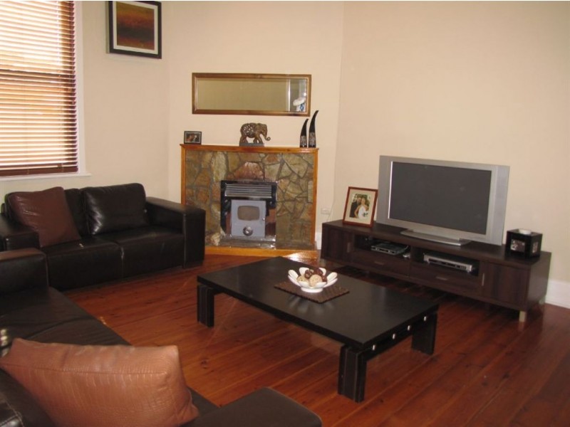 11 Spring Street, Beverley SA 5009