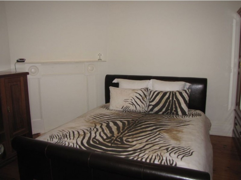 11 Spring Street, Beverley SA 5009