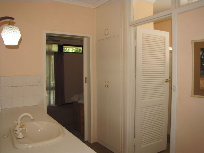 12 Findon Avenue, Seaton SA 5023