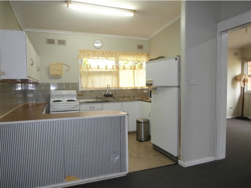 18 Laidlaw, Henley Beach SA 5022