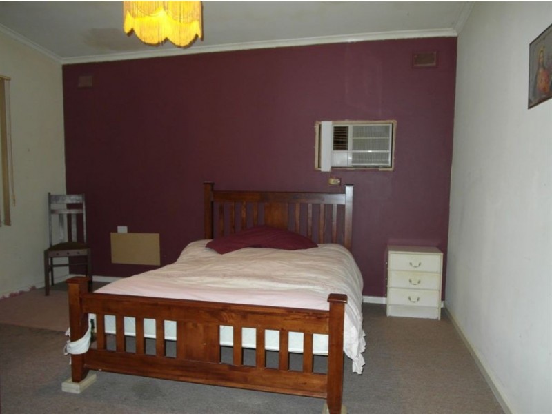 18 Laidlaw, Henley Beach SA 5022