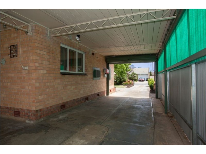 33 Tyrie Avenue, Findon SA 5023