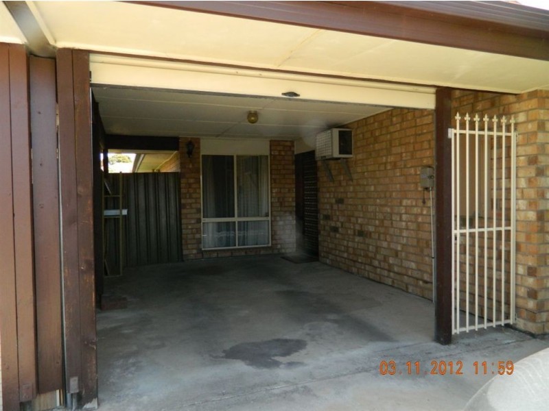 12 Alderman Avenue, Pennington SA 5013