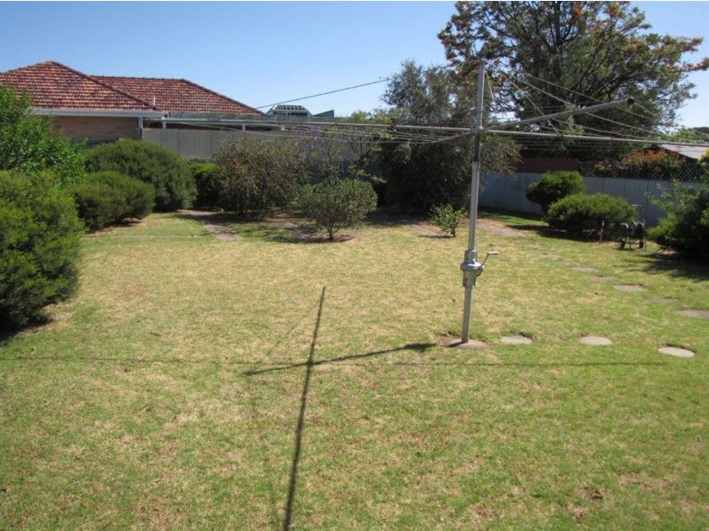 4 Janet Street, Seaton SA 5023
