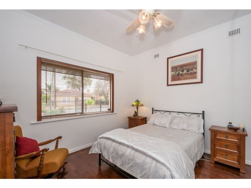 38 Balranald, Largs Bay SA 5016