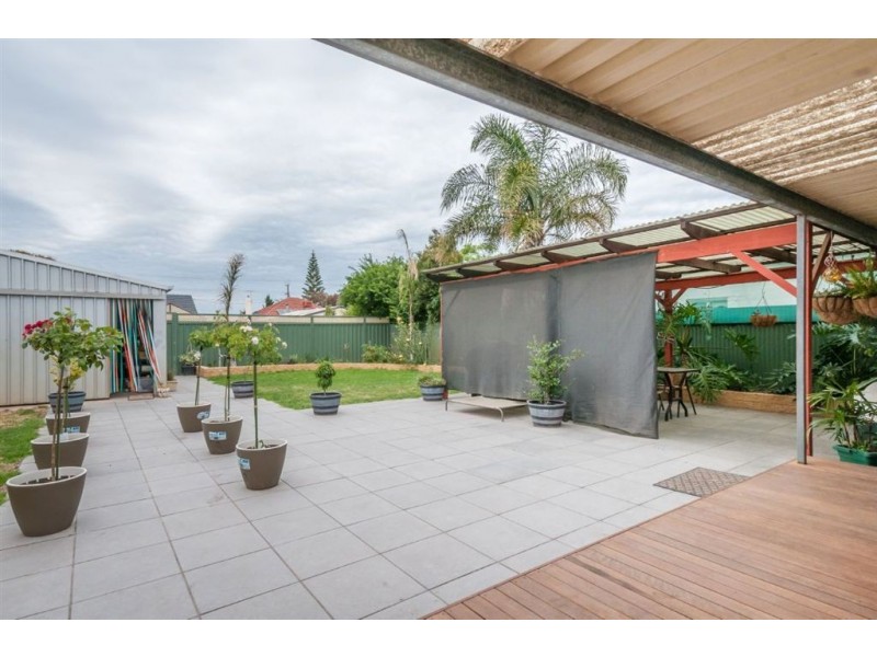 38 Balranald, Largs Bay SA 5016