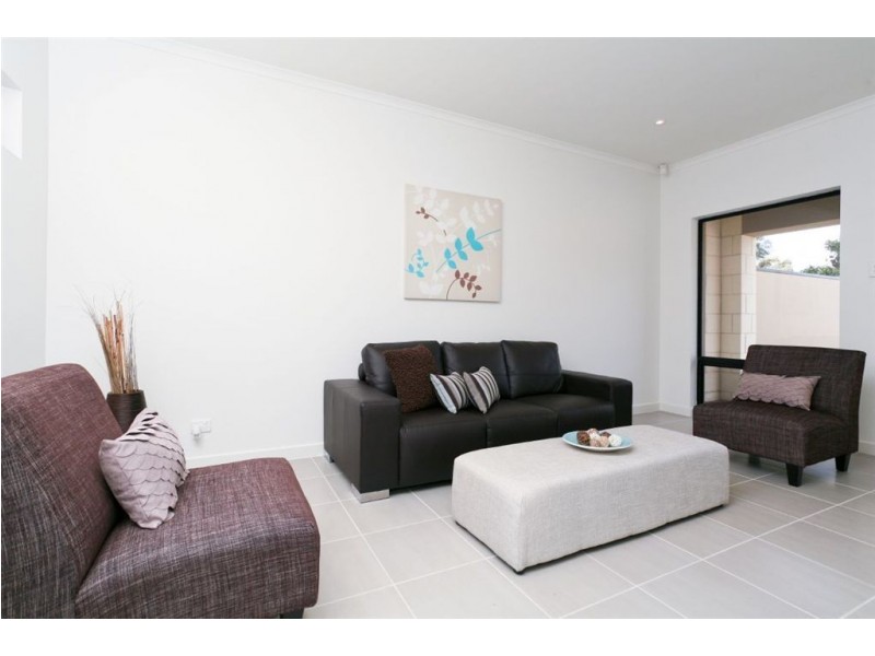22B Stoneybrook Drive, Paradise SA 5075