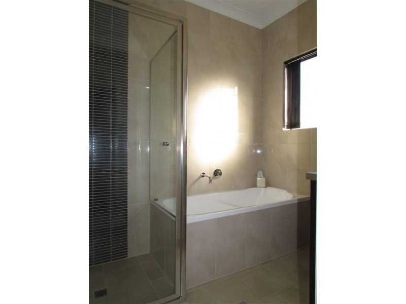 61 Green Ave, Seaton SA 5023