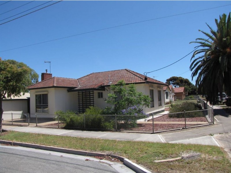 26 Solvay Road, Taperoo SA 5017