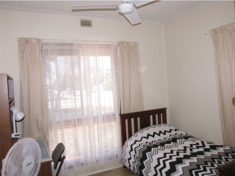 26 Solvay Road, Taperoo SA 5017